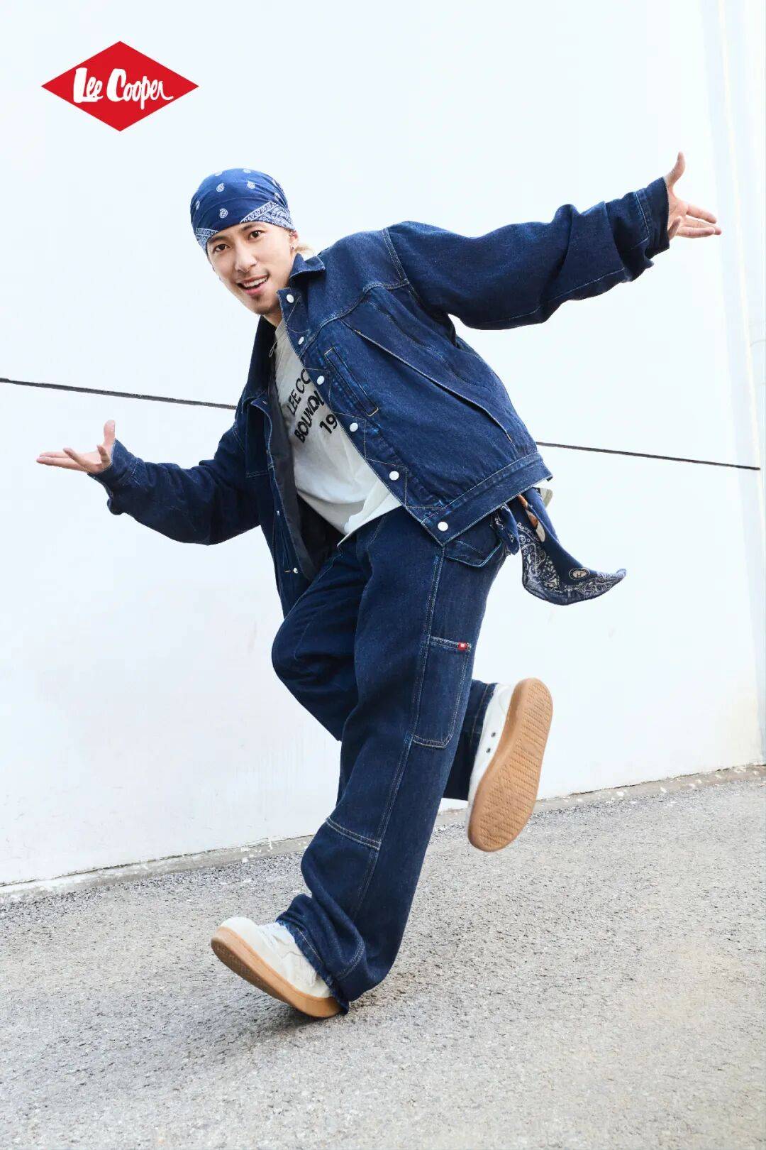 涵盖 32 支 NFL 球队!Anti Social Social Club x NFL 官方联名登场