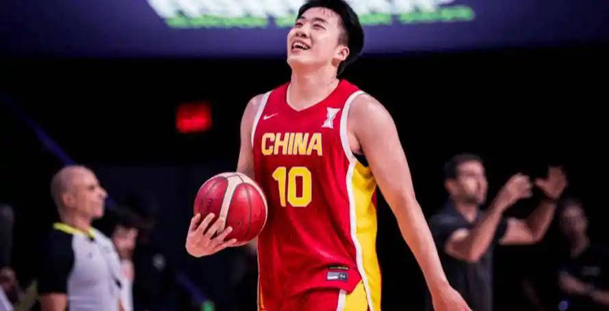 王俊杰宣布退出辽宁男篮U22，NCAA赛程成关键