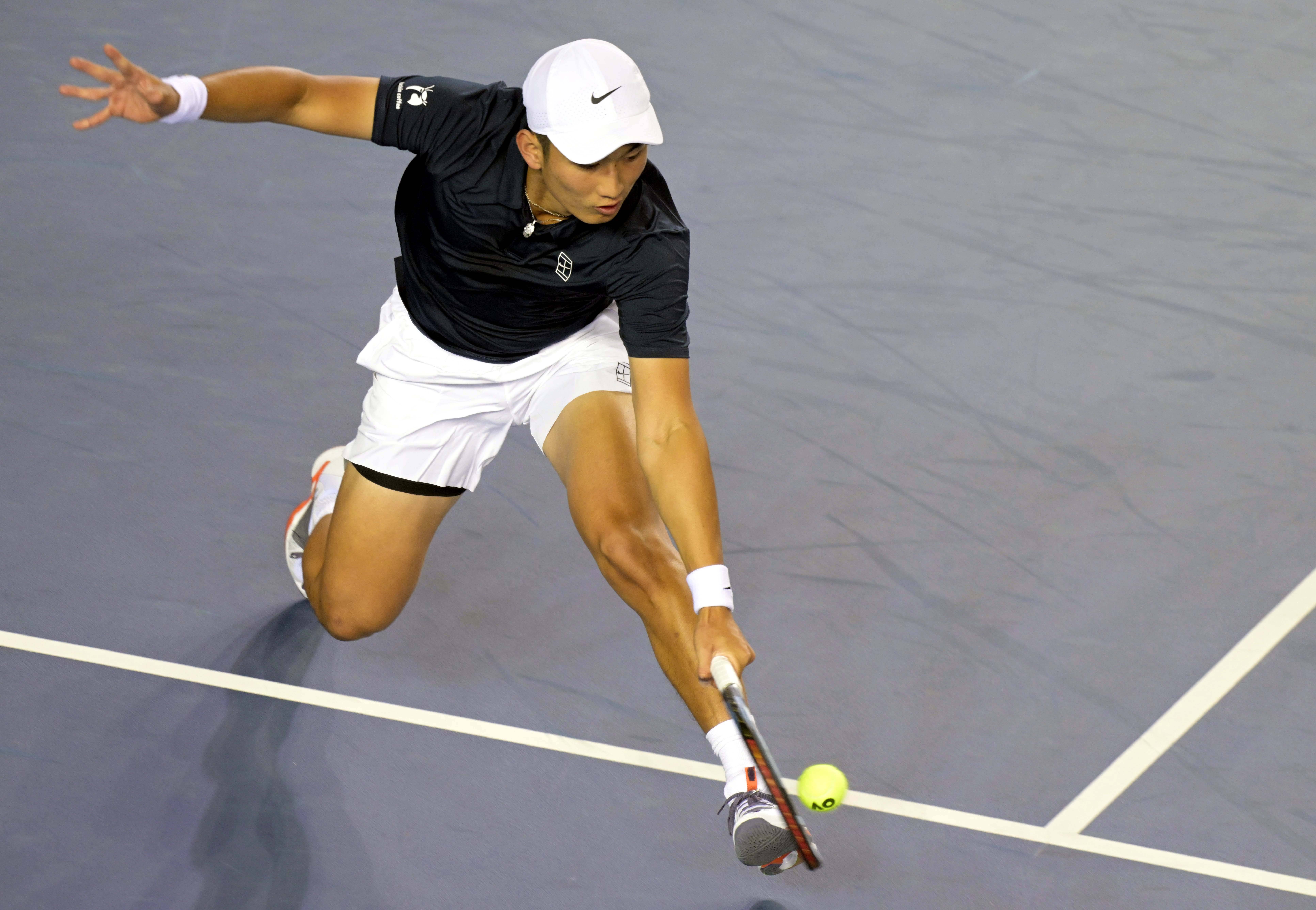 （体育）网球——香港公开赛：商竣程晋级